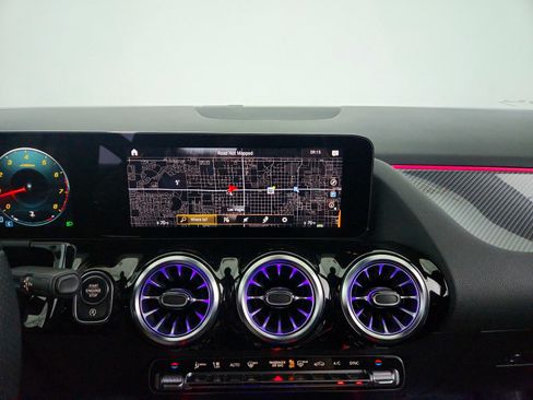 Certified 2023 Mercedes-Benz GLA 250 4MATIC image 21