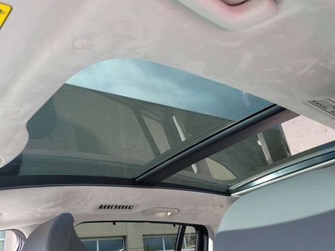 New 2026 Hyundai Ioniq 9 Calligraphy image 16