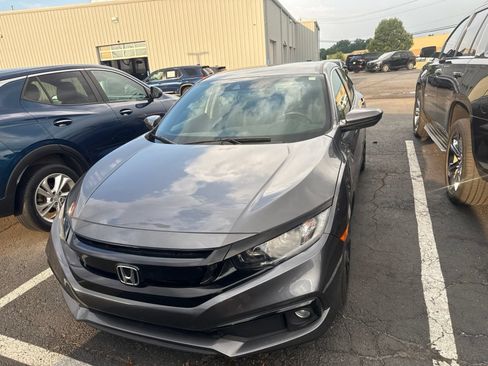 Used 2019 Honda Civic Sport image 8