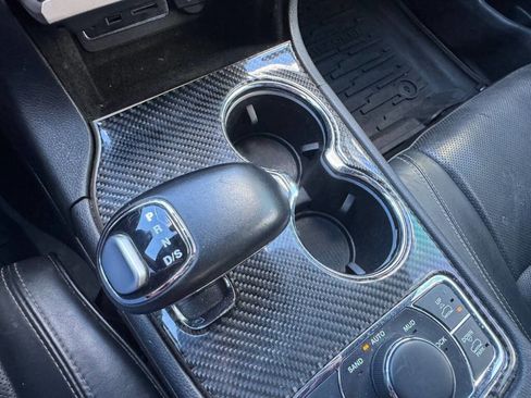 Used 2014 Jeep Grand Cherokee Overland image 15