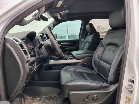 Used 2022 RAM 1500 Big Horn image 11