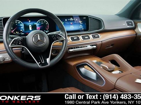 Used 2024 Mercedes-Benz GLE 580 4MATIC image 59