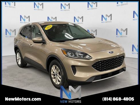 Used 2021 Ford Escape SE AWD/4WD image 7