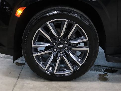 Used 2022 Cadillac Escalade ESV Sport w/ Touring Package image 30