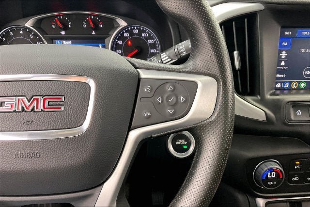 Certified 2023 GMC Terrain SLE w/ Driver Convenience Package AWD/4WD image 23