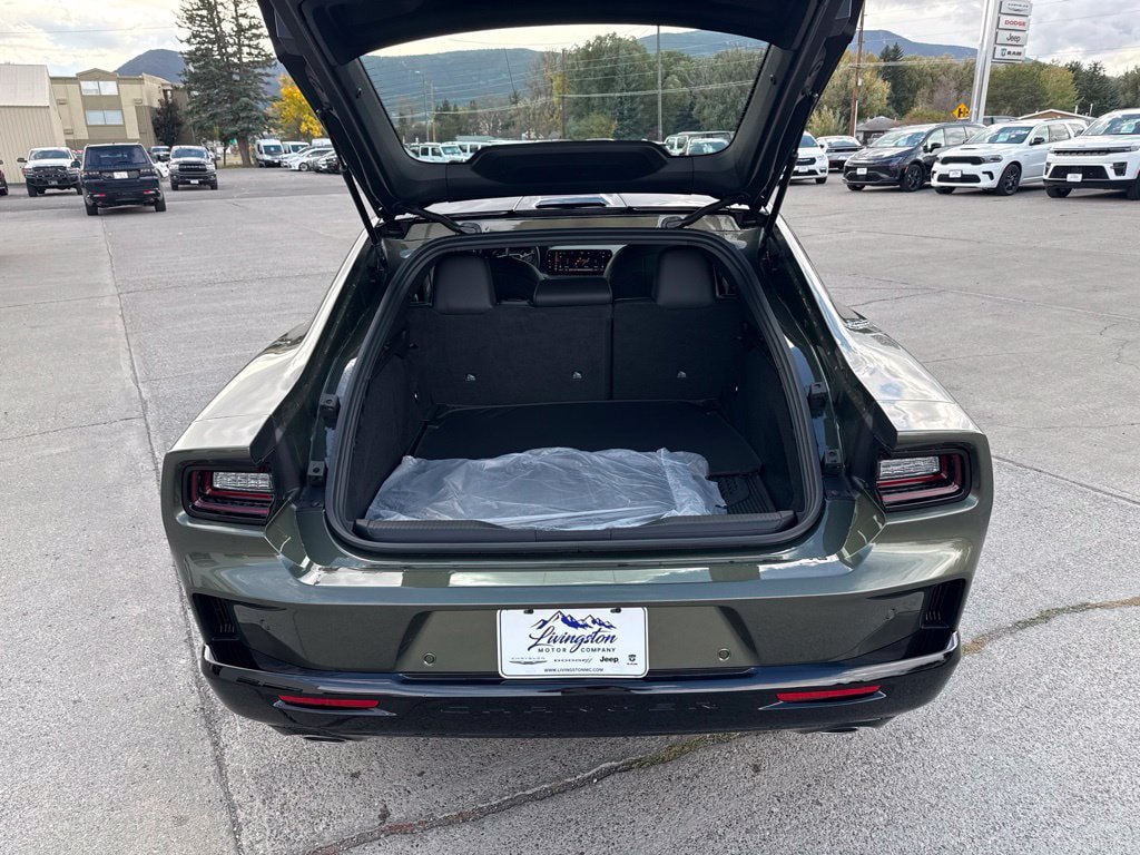 New 2027 Dodge Charger R/T AWD/4WD image 20