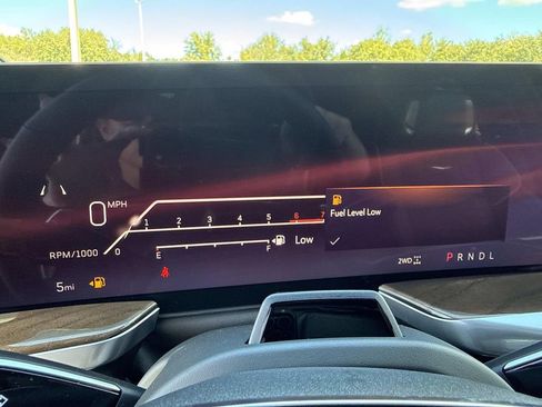 New 2026 Cadillac Escalade Platinum Luxury w/ LPO, Floor Liner Package image 28