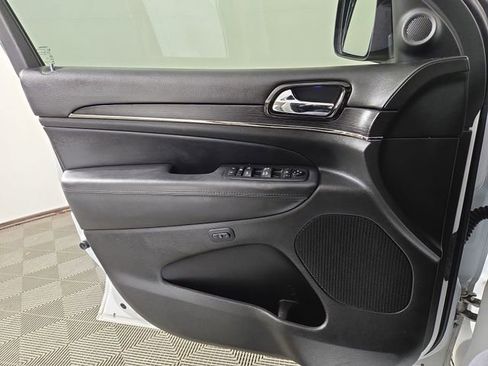 Used 2020 Jeep Grand Cherokee High Altitude image 29