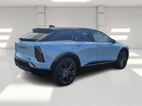 New 2026 Cadillac Optiq Sport 2 image 5