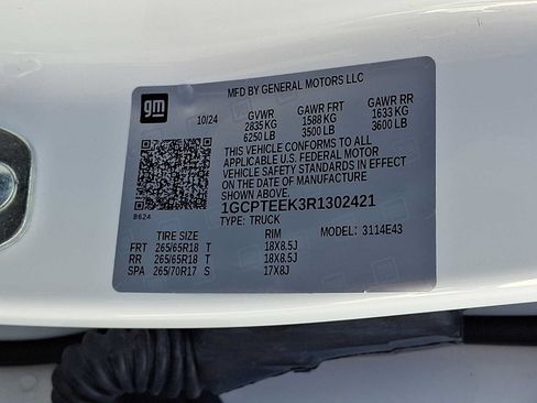 Used 2024 Chevrolet Colorado Trail Boss w/ Advanced Trailering Package AWD/4WD image 26