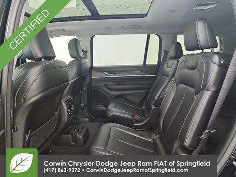 Certified 2023 Jeep Grand Cherokee L Limited AWD/4WD image 30