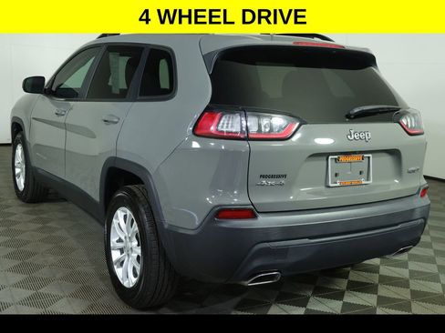 Used 2022 Jeep Cherokee Latitude Lux AWD/4WD image 4