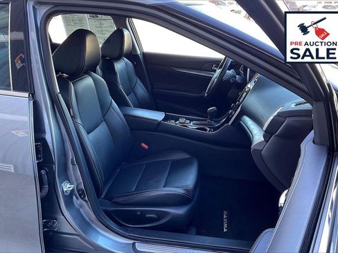 Used 2023 Nissan Maxima SV w/ Floor Mat Group image 7