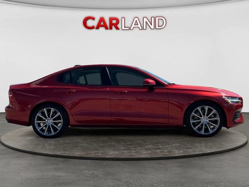 Used 2020 Volvo S60 T5 Momentum FWD image 7