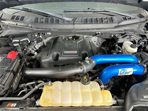 Used 2018 Ford F150 Raptor w/ Equipment Group 802A Luxury AWD/4WD image 13