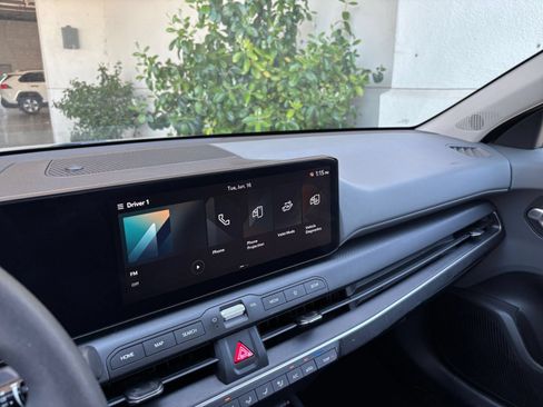 Used 2025 Kia K4 FWD image 20
