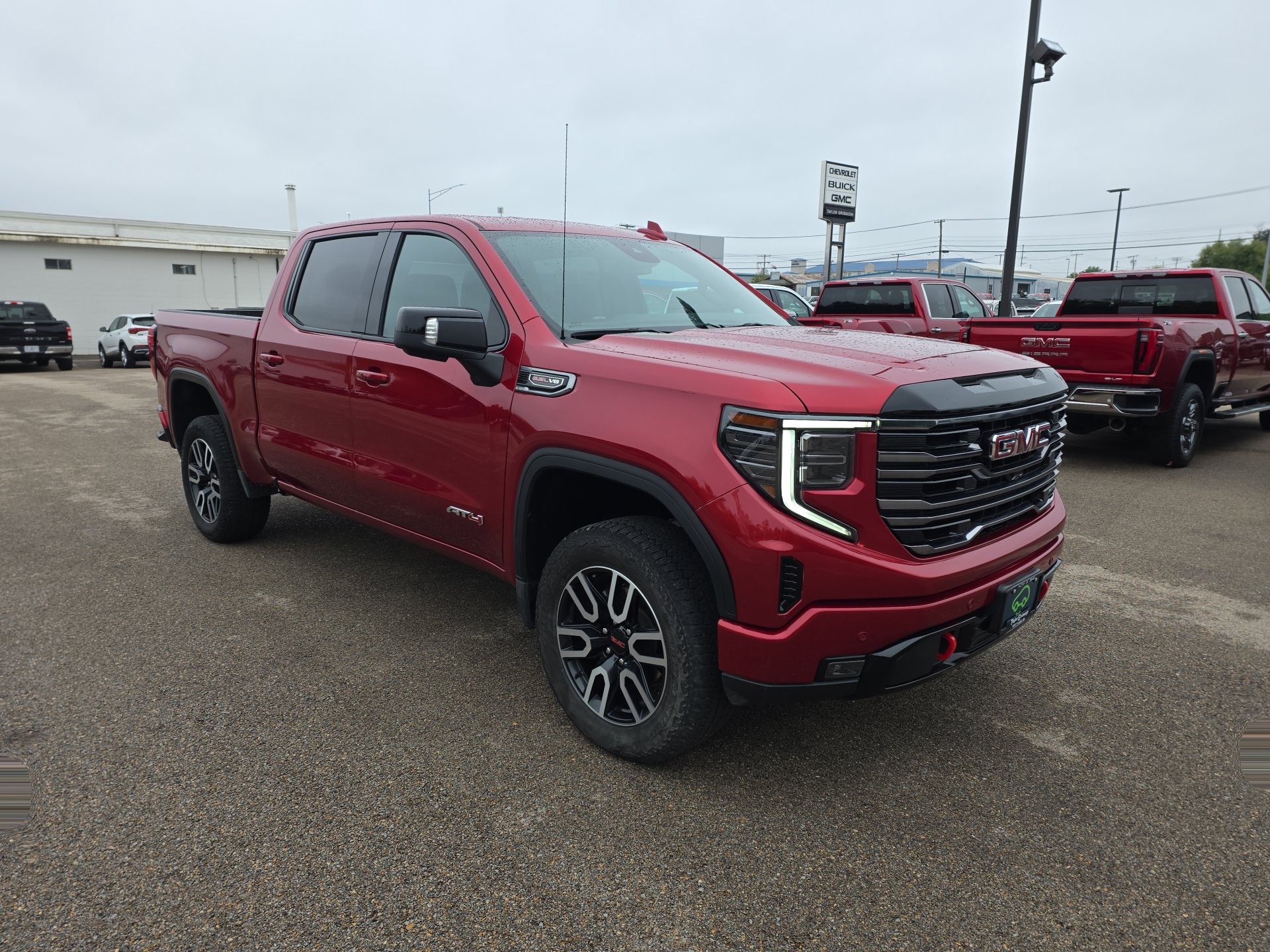 Used 2025 GMC Sierra 1500 AT4 AWD/4WD image 2