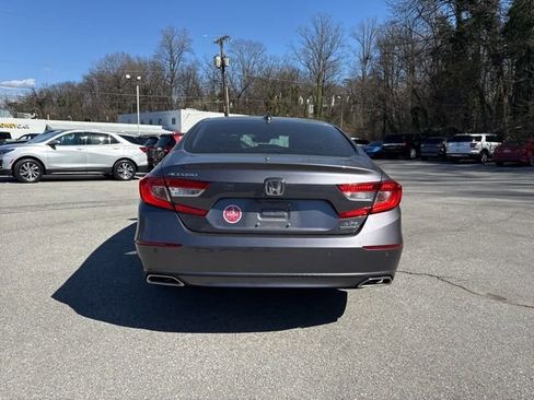 Used 2021 Honda Accord Touring image 5