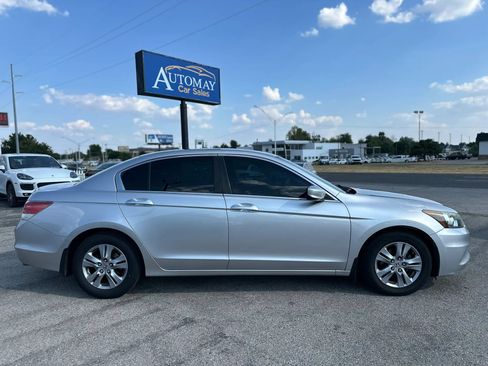 Used 2011 Honda Accord LX-P image 5
