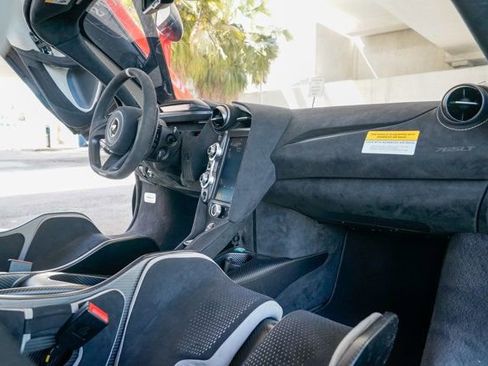 Used 2021 McLaren 765LT image 84