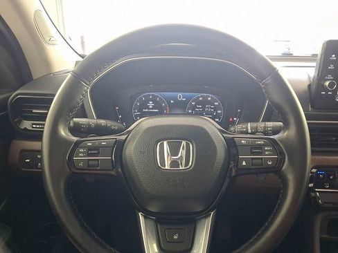 Used 2025 Honda Pilot Elite image 27