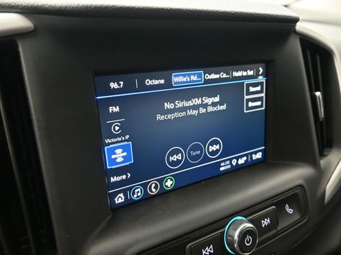 Used 2023 GMC Terrain SLE w/ Driver Convenience Package image 21