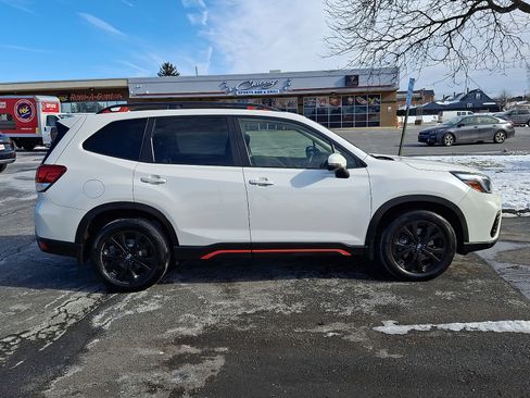 Used 2020 Subaru Forester Sport image 7