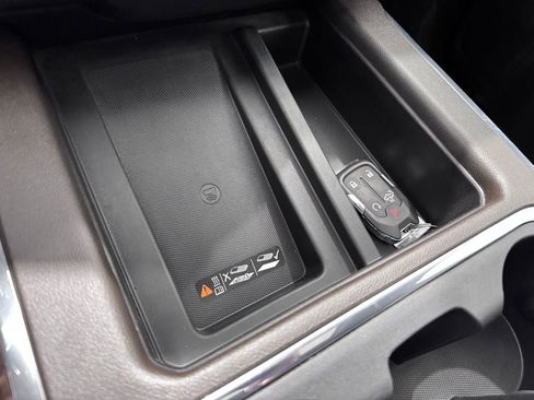 Certified 2022 GMC Sierra 3500 Denali w/ Denali Ultimate Package image 27