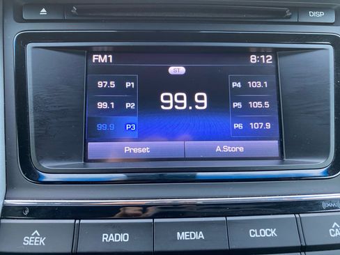 Used 2017 Hyundai Tucson SE image 16