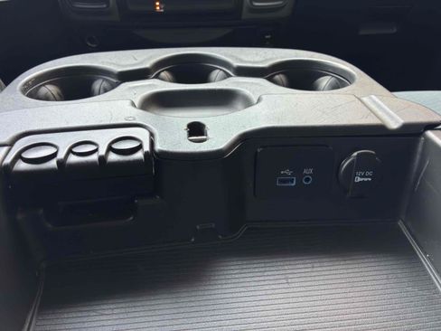 Used 2013 RAM 1500 Express AWD/4WD image 29