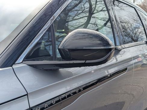 New 2026 Lincoln Nautilus Black Label image 10