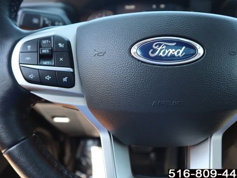 Used 2022 Ford Explorer XLT w/ Equipment Group 202A image 22