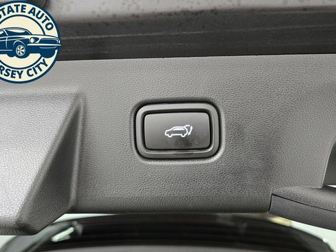 Used 2023 Hyundai Tucson Limited AWD/4WD image 37