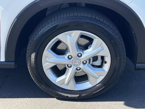 Certified 2025 Honda HR-V LX image 26