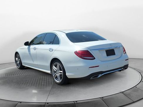Used 2017 Mercedes-Benz E 300 4MATIC image 3