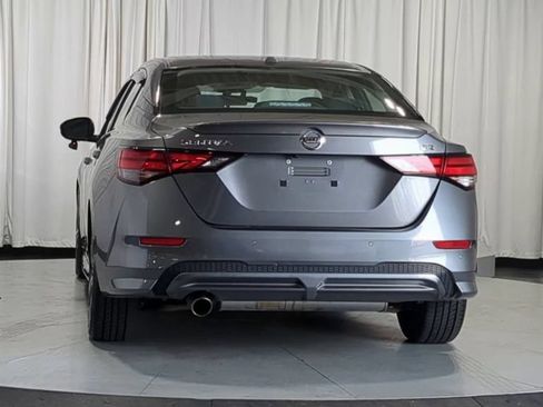 Used 2020 Nissan Sentra SR FWD image 9