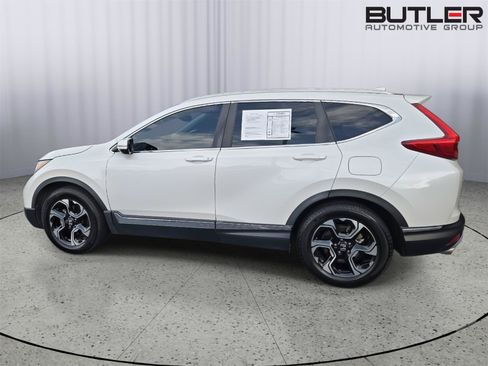 Used 2018 Honda CR-V Touring image 10