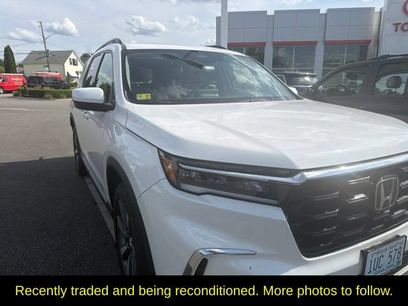 Used 2025 Honda Pilot Touring