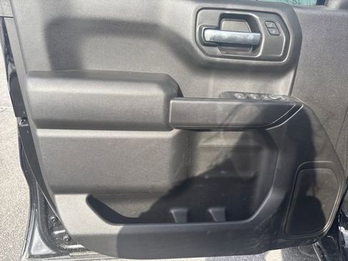 Used 2019 Chevrolet Silverado 1500 Custom Trail Boss image 16