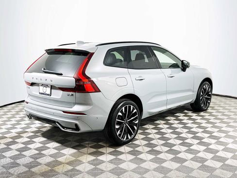 New 2026 Volvo XC60 B5 Ultra w/ Climate Package image 7