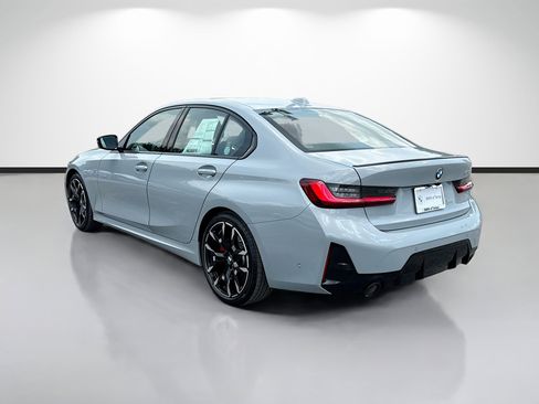 New 2026 BMW 330i Sedan w/ M Sport Package RWD image 5