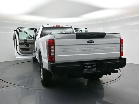 Certified 2022 Ford F250 XL w/ Power Equipment Group image 30