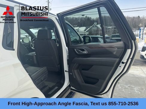 Used 2023 Chevrolet Tahoe Z71 w/ Luxury Package AWD/4WD image 37