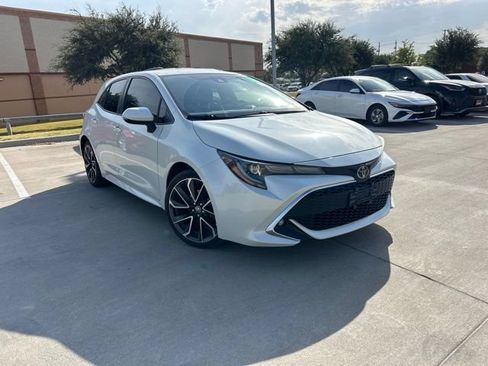 Used 2019 Toyota Corolla XSE FWD image 1