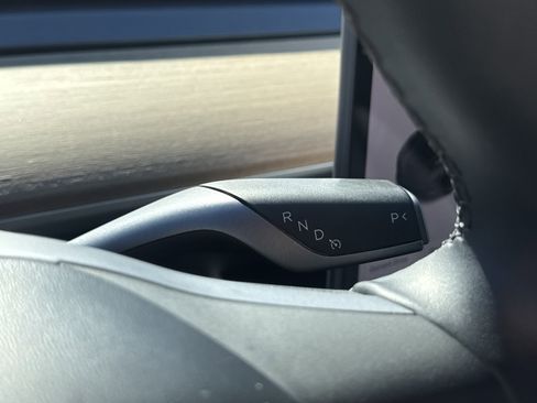 Used 2018 Tesla Model 3 Long Range image 28