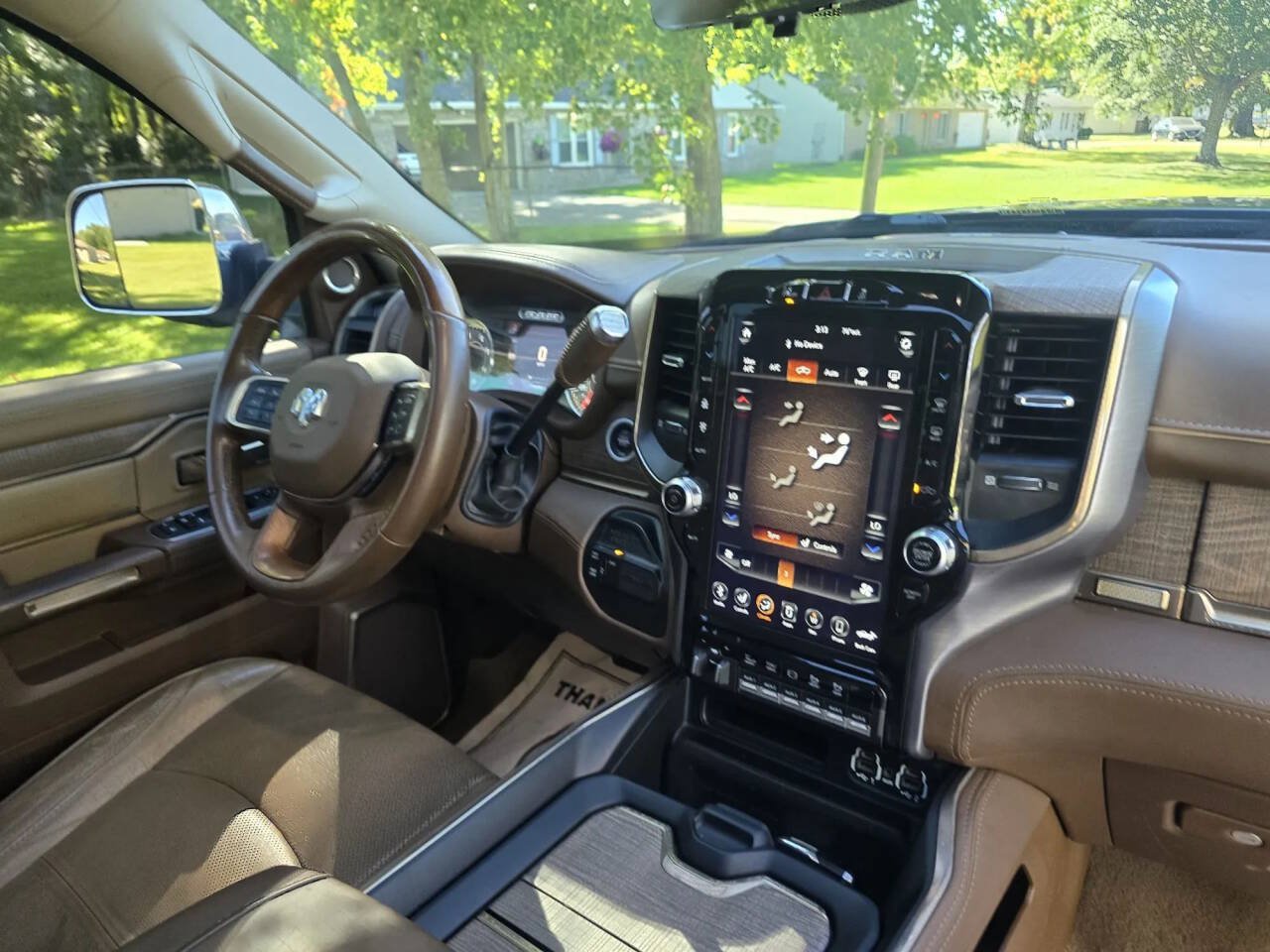 Used 2021 RAM 3500 Limited AWD/4WD image 38