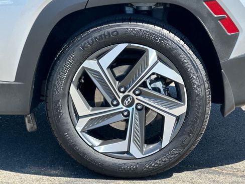 Used 2024 Hyundai Tucson SEL w/ Convenience Package FWD image 32