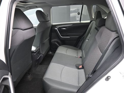 Certified 2022 Toyota RAV4 XLE image 20