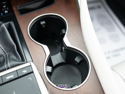 Used 2021 Lexus RX 350L 350L Luxury w/ Premium Package image 38