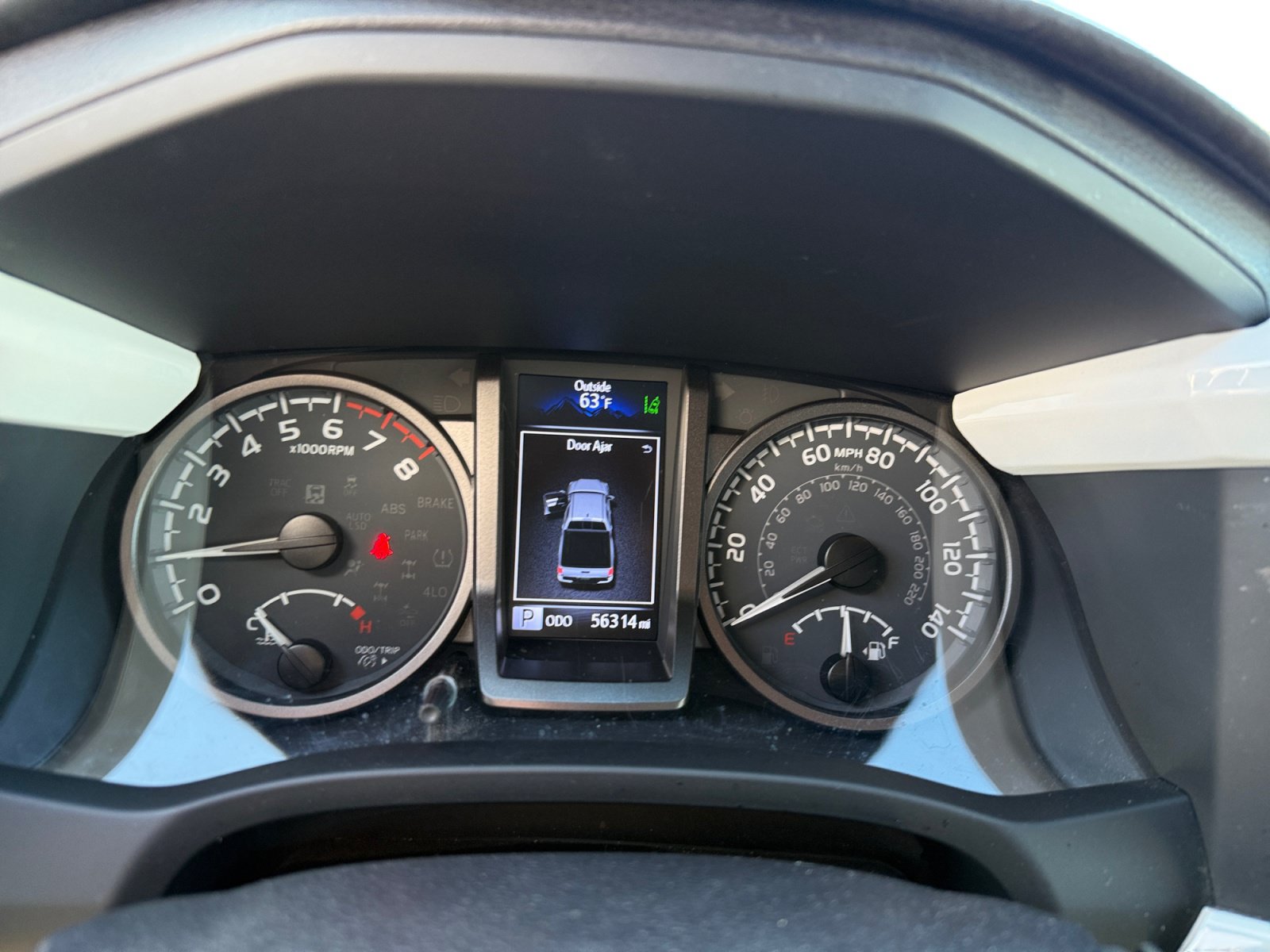Used 2023 Toyota Tacoma TRD Off-Road w/ TRD Premium Off Road Package AWD/4WD image 11